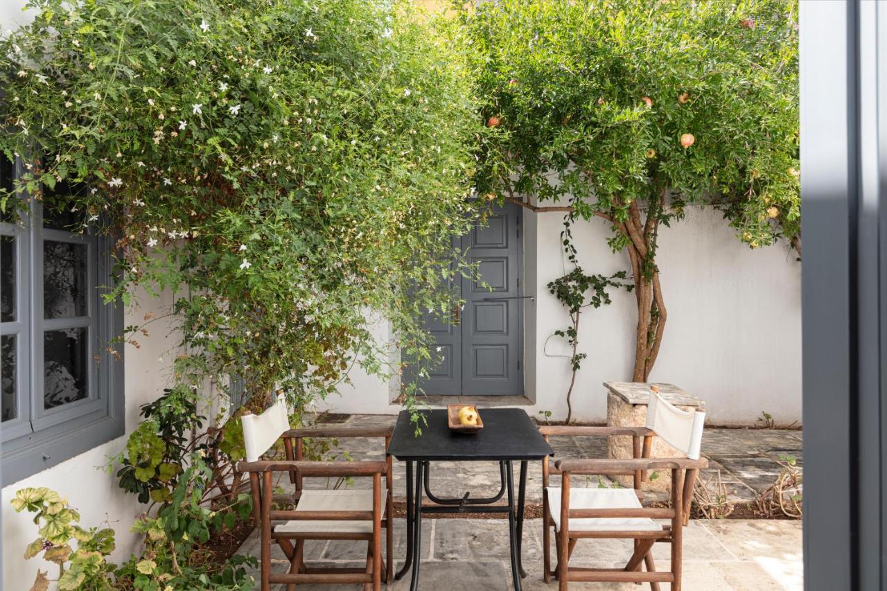 Bratsera Boutique Hotel هيدرا المظهر الخارجي الصورة